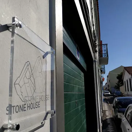 Stone House 게스트하우스