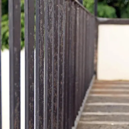 Stone House Affittacamere