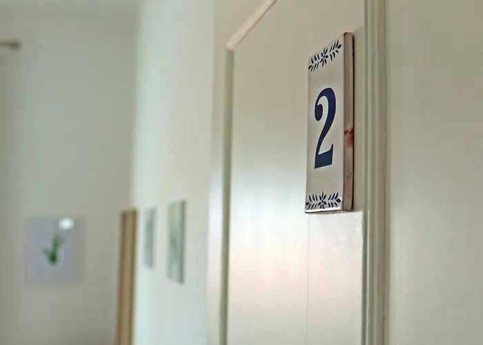 Stone House 게스트하우스 *