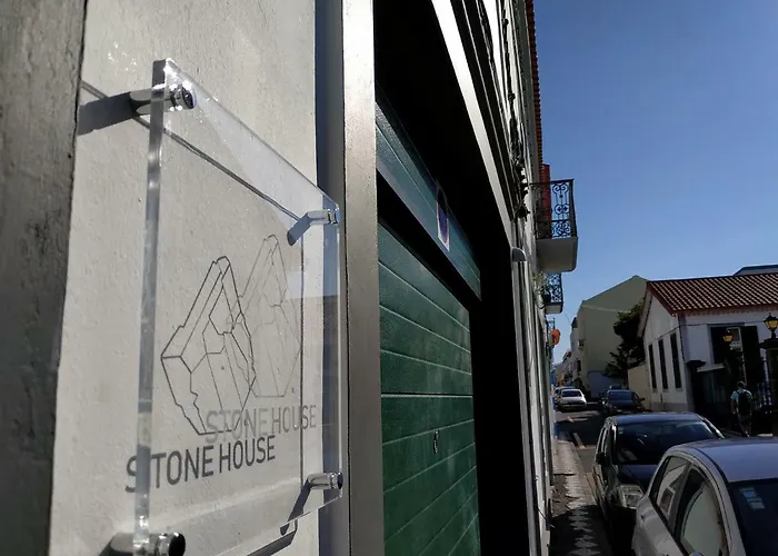 Stone House 게스트하우스