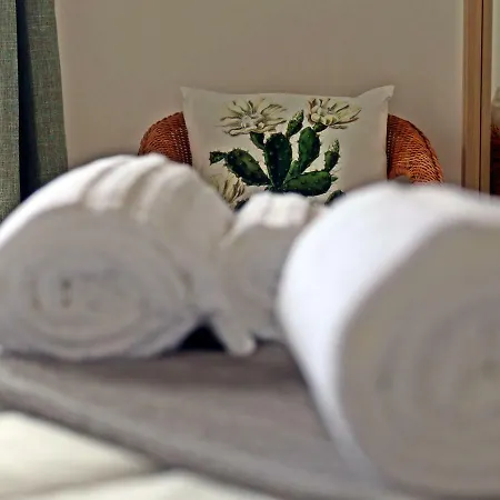 Konukevi Stone House Ponta Delgada