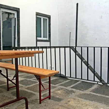בית הארחה Stone House Ponta Delgada