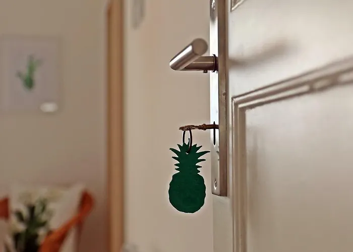 Stone House Gasthof *