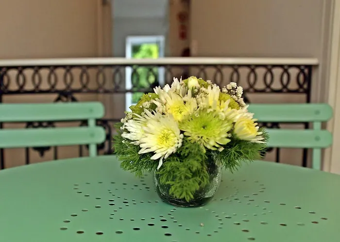 Stone House Gæstehus *